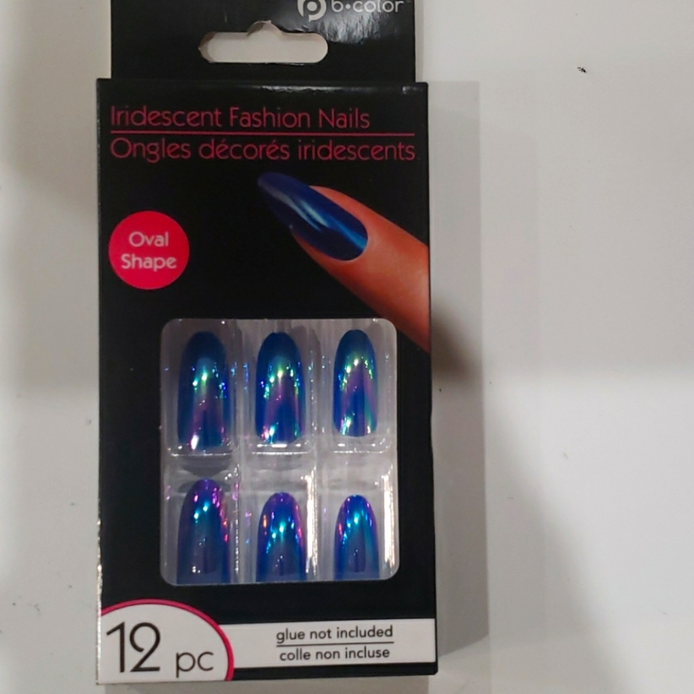 B Color Iridescent Fashion Nails Oval Shape 12 PC